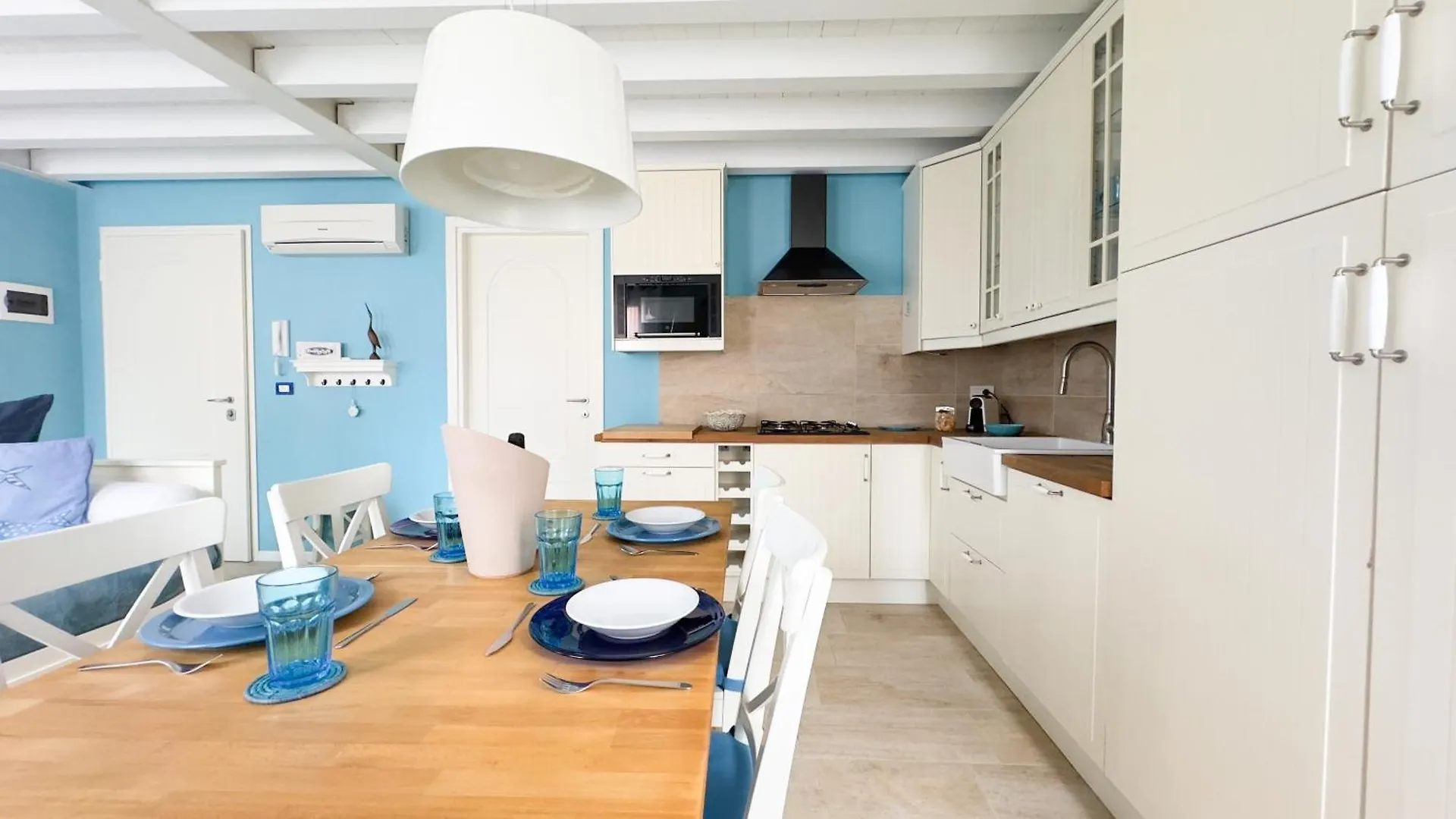 Chioggia 4U:Nuovo Centrale Fresco Top Comfort Daire 0*,  İtalya